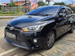 Toyota Yaris 1.5G 2014 𝙰𝚃 2