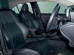 Toyota Corolla Altis 1.8 V AT 2020 Hitam 9