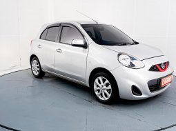 Nissan March 1.2 MT 2015 Silver
