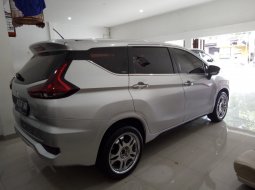 Mitsubishi Xpander Ultimate A/T 5