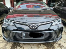 Toyota Corolla Altis V 1.8 AT ( Matic ) 2020 Hitam Km Low 20rban Good Condition Siap Pakai 1