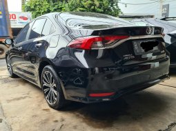 Toyota Corolla Altis V 1.8 AT ( Matic ) 2020 Hitam Km Low 20rban Good Condition Siap Pakai 4