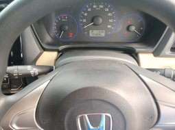 TDP 25jt Promo Honda Mobilio E CVT AT 2016 murah , PAJAK PANJANG 2024 , SIAP PAKAI 2