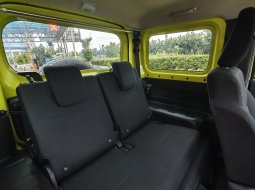 Km8rban Suzuki Jimny AT 2022 kuning kinetic yellow cash kredit proses bisa dibantu 9