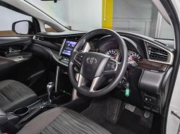 Toyota Kijang Innova V 2021 matic bensin 16