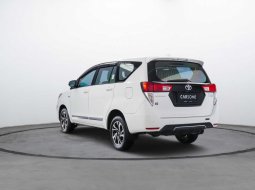 Toyota Kijang Innova V 2021 matic bensin 20