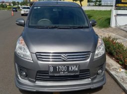 Suzuki Ertiga GX Manual Tahun 2013 Warna Abu2 metalik 