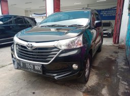 Toyota Avanza G Matic Tahun 2017 Warna Hitam metalik  4