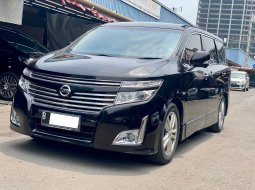 Nissan Elgrand 3.5 Highway Star AT 2013 Silver 2