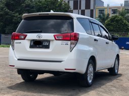 Toyota Kijang Innova G A/T Diesel 2020 Putih 4