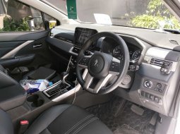 Mitsubishi Xpander Cross Premium AT 2022 6