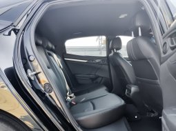 Honda Civic 1.5 E Hatchback Matic Tahun 2019 Pajak Panjang 5