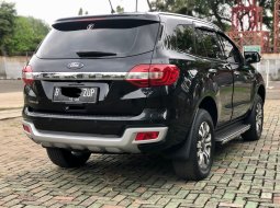 Ford Everest Titanium Plus 2015 Hitam 11