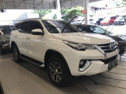 Toyota Fortuner 2.4 VRZ AT 2020
