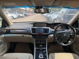 Honda Accord 2.4 VTi-L 2016 8