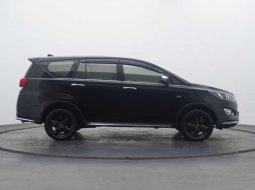 Toyota Kijang Innova V 2018 2