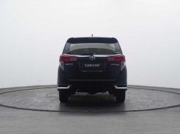 Toyota Kijang Innova V 2018 4