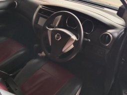 Nissan Livina X-Gear 2013 Hitam 3