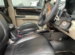 Mitsubishi Pajero Dakar Tahun 2012 Warna Putih metalik  4