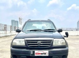 Suzuki Escudo 2.0 Tahun 2002 Automatic Hitam