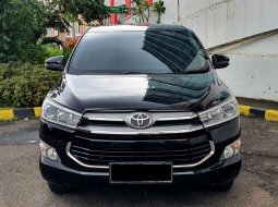 Toyota Kijang Innova V facelift Diesel AT 2019 Hitam 2