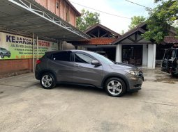 Honda HRV E CVT 1.5 cc Automatic Th'2017 7