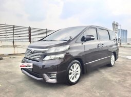 Toyota Vellfire Z CBU Tahun 2009 Automatic Ungu Tua