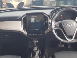 Wuling Almaz RS Pro 7 seater A/T ( Matic ) 2021 Putih Km 24rban Mulus Siap Pakai 3