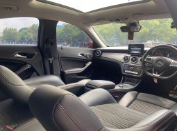 Mercedes-Benz CLA 200 AMG Line 2018 Merah 8