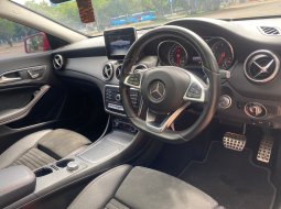 Mercedes-Benz CLA 200 AMG Line 2018 Merah 9