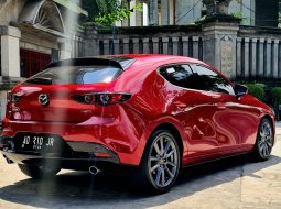 Mazda 3 Hatchback 2020/2021 4