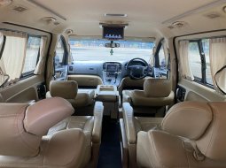 Hyundai H-1 2.5L CRDi Royale 2018 Coklat 7