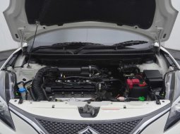 Suzuki Baleno Hatchback A/T jual cash/credit 7