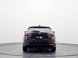 Mazda 3 Hatchback 2018 Hitam 5