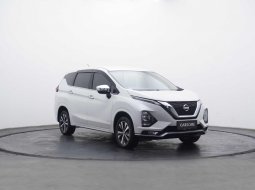 Nissan Livina VL AT 2019 Putih 2