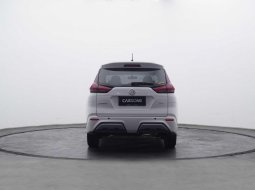 Nissan Livina VL AT 2019 Putih 4