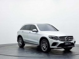 Mercedes-Benz GLC 200 2018 AMG 1