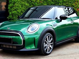 Mini Cooper 1.5 Turbo Hatch LCI 3 Door AT 2022 Green 3
