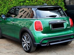 Mini Cooper 1.5 Turbo Hatch LCI 3 Door AT 2022 Green 5