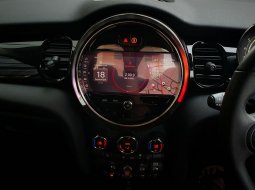 Mini Cooper 1.5 Turbo Hatch LCI 3 Door AT 2022 Green 15
