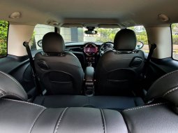 Mini Cooper 1.5 Turbo Hatch LCI 3 Door AT 2022 Green 14