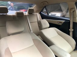Toyota Corolla Altis cng 1.6 2018 Hitam 7