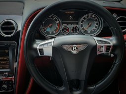 Bentley Continetal GT AT 2012 Putih 12
