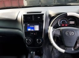 Toyota Avanza Veloz 1.5 A/T ( Matic ) 2017 Hitam Km 91rban Good Condition 4