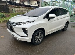 Mitsubishi Xpander Sport AT 2018/2019 1