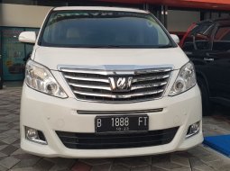 Toyota Alphard 2.5 G A/T