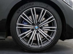 BMW 3 Series 330i 2019 Sedan matic 16