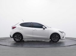 Promo Mazda 2 R 2015 murah ANGSURAN RINGAN HUB RIZKY 081294633578 2