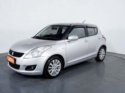 Suzuki Swift GX 1.4 Automatic 2013 / TDP 15 Juta 3