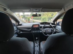 Dp Murah Toyota Sienta G 1.5L AT 2016 Gray 13